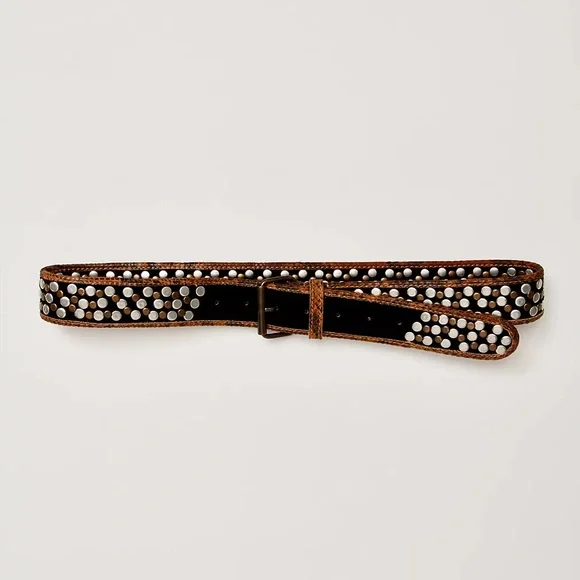 Free People Animal instinct belt bag size S/M NWT Free People Animal Instinct Belt Bag, NWT, size S/M  main image 4